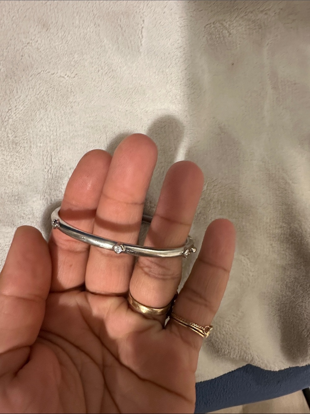 Kendra Scott Silver Tone Bangle with Sparkling Accents